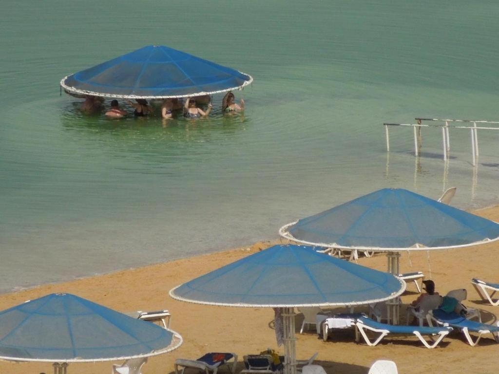 Ein Gedi Rooms Neve Zohar Exterior photo